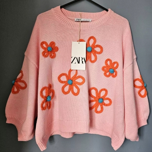 New Zara Floral Embordied Knit Sweater - Picture 7 of 9